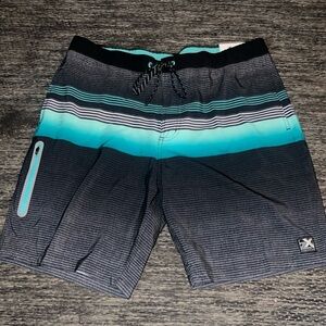Men’s swim trunks Large